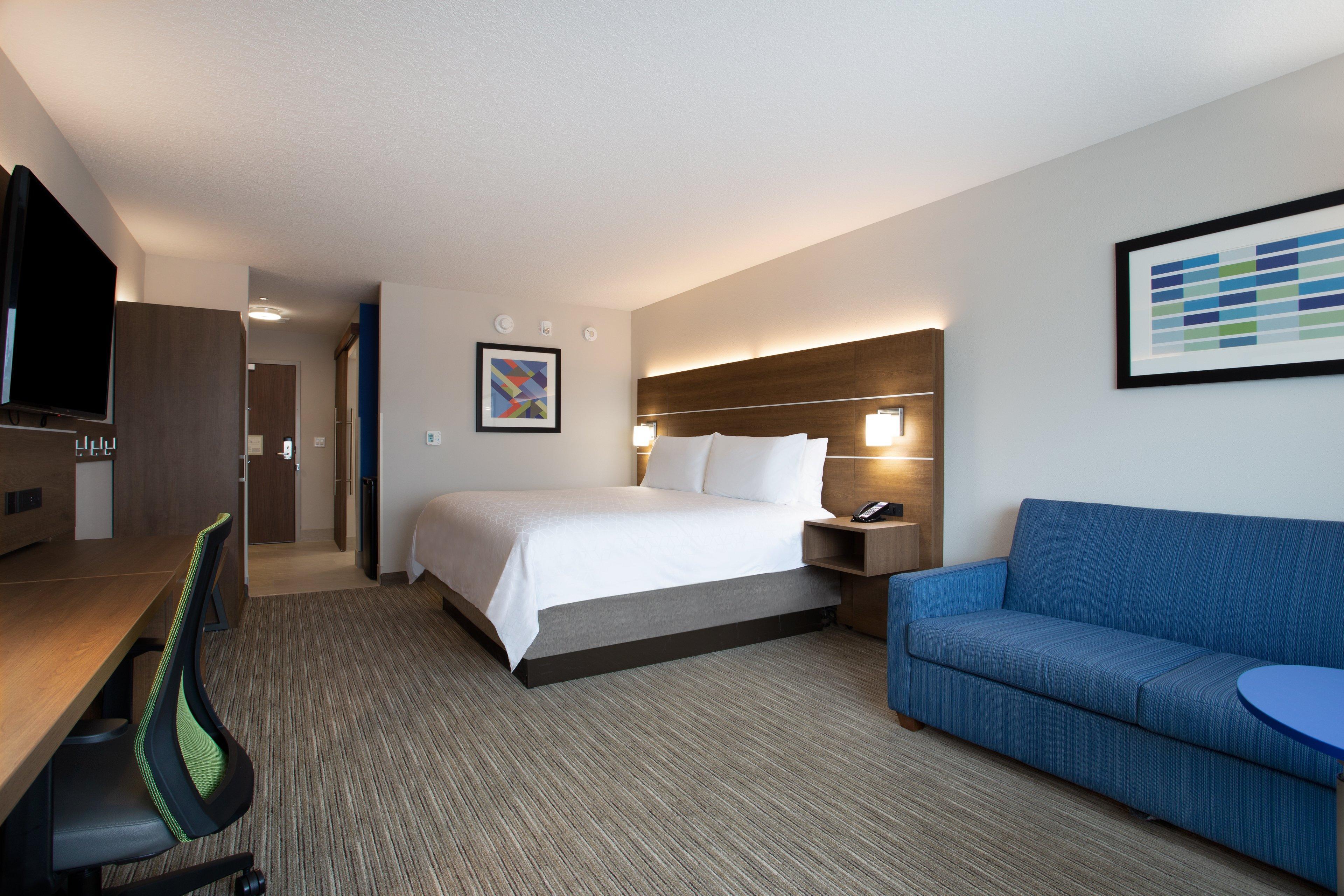 Holiday Inn Express & Suites - Deland South By Ihg Exterior photo